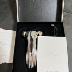 受け渡し決まりました⭐️リファ美顔器　ケース説明書付きの画像