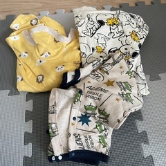 70～80cm長袖ロンパースセット売り
の画像