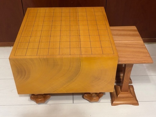 他のサイトで売れました。本榧　脚付き将棋盤 駒台、桐覆、布カバー付き