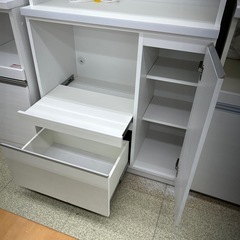 リユースのサカイ東金店 土井インテリアキッチンボード(白) ※左側面割れ凹みあり TJ13699の画像