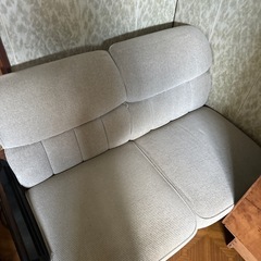 【無料】本日引取限定 2人掛けソファ 2セット ファブリックの画像