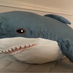 IKEA サメ ぬいぐるみ BLÅHAJ ブローハイの画像