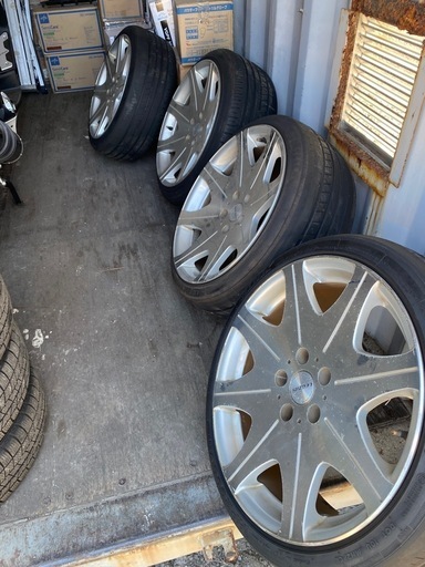 18インチ レグザスD800