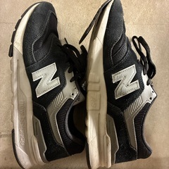 ニューバランス　スニーカーの画像