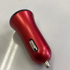 USB充電機アダプターの画像