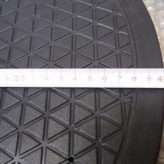 大型テレビ回転台　360度回転 直径約40cm　厚さ約2cm弱の画像