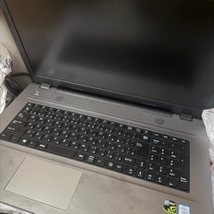ノートパソコン　の画像