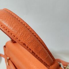 シンプル オレンジ ハンドバッグの画像