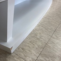 【ジモティー割引で最大15％OFF⭐️】 ガラステレビボード 白 ラック付きの画像