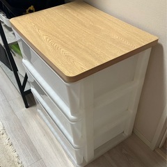 収納棚の画像