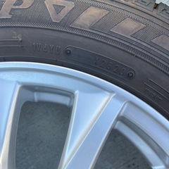 スタッドレス WINTER MAXX 03 4本セットPCD100 15×5.5J 175/65R15 ダンロップ アクア ウィンターマックス インセット42の画像