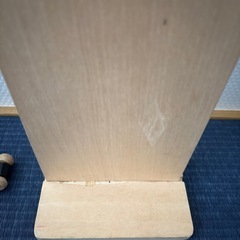 木のおもちゃ　車　の画像