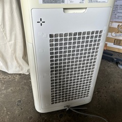 SHARP　加湿空気清浄機の画像