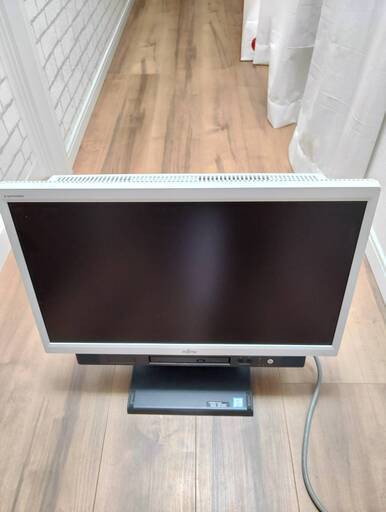 モニター一体型　20インチワイド　 i5-6500T