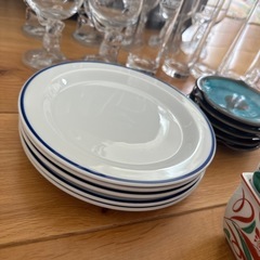 食器の画像