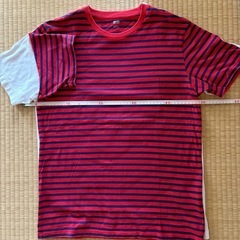 ユニクロ　メンズTシャツ　美品の画像