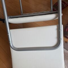 カウンター椅子の画像