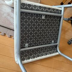 カウンター椅子の画像