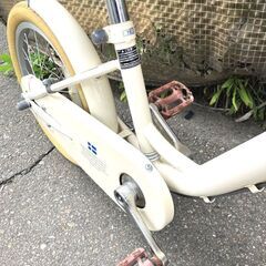 Goteborg ヨーテボリ ◆幼児用自転車◆ 16インチ ミルクホワイト 補助輪付きの画像