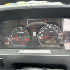 ISUZU エルフ　3t パワーゲートの画像
