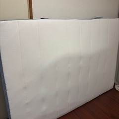 【無料あり】IKEA/AMAZONベッドフレーム/マットレス／ダブル、セミダブルの画像