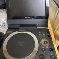 東芝 7V型 ポータブルDVDプレーヤーワンセグ録画 SD-P73DTWの画像