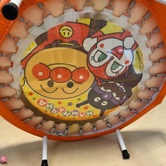 美品　アンパンマン　トランポリンの画像