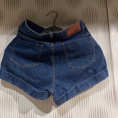デニムショートパンツの画像