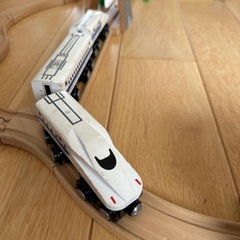 木製　電車レール　しんかんせんの画像
