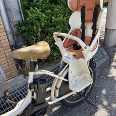 ブリヂストン　bikke2 電動自転車　子乗せ　前後チャイルドシート付きの画像