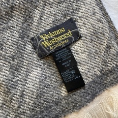 Vivianne Westwood レディースマフラーの画像