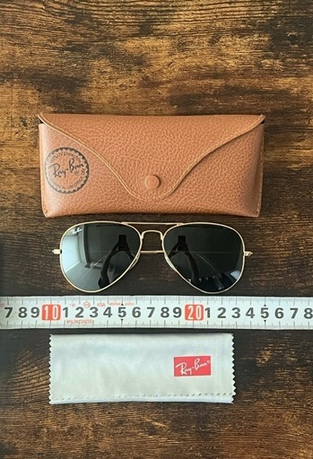 【未使用・美品】レイバン サングラス 正規品 アビエーター Ray-Ban RB3025 L0205