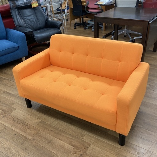 2人掛け ソファー ファブリック 布製 オレンジ □幅129㎝x奥行68㎝x高
