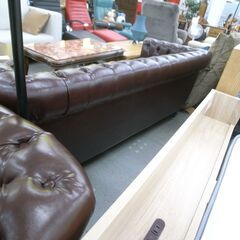 VINCENT　ヴィンセント　チェスターフィールド　3人掛けソファ　合成皮革　②【モノ市場半田店】131の画像