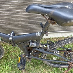 マウンテンバイク　自転車かなり故障しています無料であげます何名かお問い合わせ中です確実に取引きでき方にあげますので順番に返信しますのでお待ち下さいの画像
