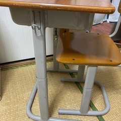 コクヨ　学習机　の画像