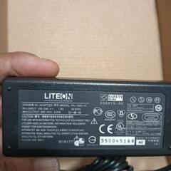 LITEON  ACアダプターの画像