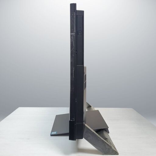 Corei7 液晶一体型PC Corei7/8GB/1TB/Wi-Fi/カメラ/ブルーレイ