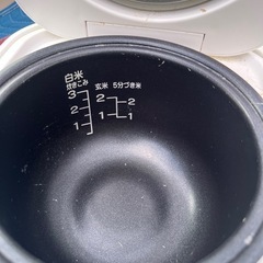Haier 3合炊　炊飯器の画像