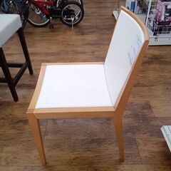 ★リユースのサカイ水戸店★ Arflex チェアー ホワイト H×D×W クリーニング済み MT5134の画像