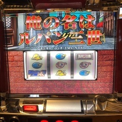 スロット実機　俺の名はルパン三世　5号機　不二子パネルの画像