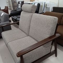 リユースのサカイ栃木店★ジモティ割あり★  ソファー2人用 ブラウン W127×D80×H101 クリーニング済み TC10120の画像