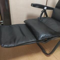 【交渉中】リクライニングチェア　フットレストつき　折りたたみ可の画像