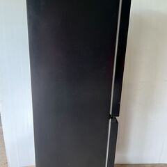 2022年製　175L　2ドア 冷凍冷蔵庫  HR-D1701W/B ハイセンス Hisense 　お近くなら無料配達いたします。の画像