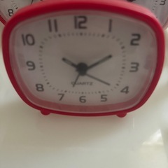 目覚まし時計3点セットの画像