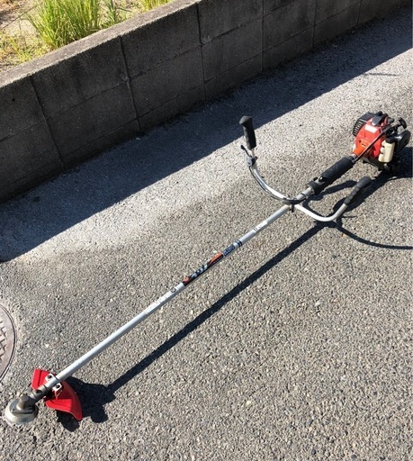 草刈り機3台セット 全てジャンク品 値下げしました!!草刈り機 3台セット ジャンク