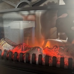 ‼️季節先取り‼️格安掲載‼️山善・薪ストーブ風電気ヒーター‼️の画像