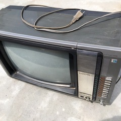 ブラウン管テレビ　レトロ　の画像