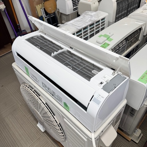 【超美品‼️】日立 2023年製 18畳用エアコン(ステンレスクリーン白くまくん) 凍結洗浄 ecoこれっきり運転 200V/5.6k