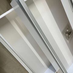 【ジャングルジャングル滋賀草津店】ジモティ来店特価!! 食器棚 ニトリ ホワイト J-250817の画像